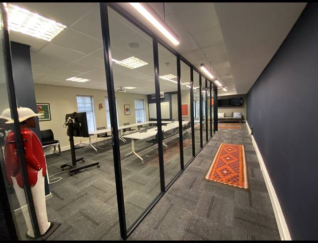 210M² OFFICE TO LET IN CAPE TOWN CITY CENTRE